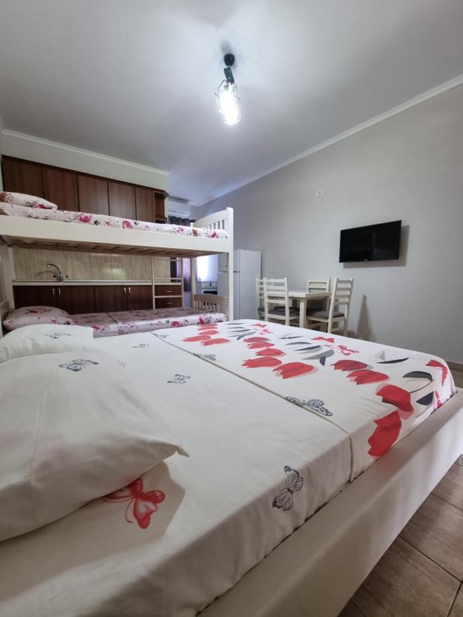 Holiday Home Plazhi San Pietro Eksteriør billede